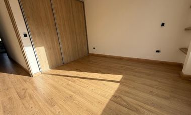 HERMOSA CASA EN ARRENDAMIENTO CHIA ARUNA A1550