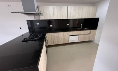 HERMOSA CASA EN ARRENDAMIENTO CHIA ARUNA A1550