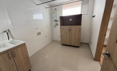 HERMOSA CASA EN ARRENDAMIENTO CHIA ARUNA A1550