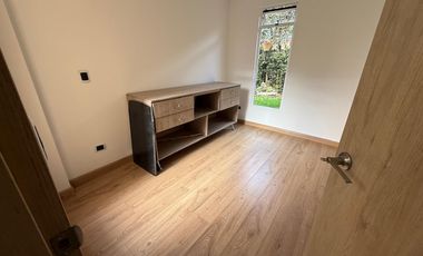 HERMOSA CASA EN ARRENDAMIENTO CHIA ARUNA A1550