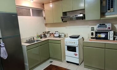 2BR Condo for Rent in Salcedo Village Makati