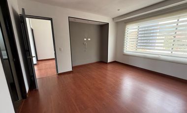 CASA EN ARRENDAMIENTO CHIA VEREDA TIQUIZA A1549