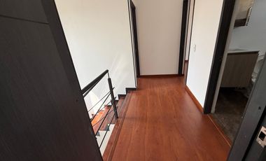 CASA EN ARRENDAMIENTO CHIA VEREDA TIQUIZA A1549