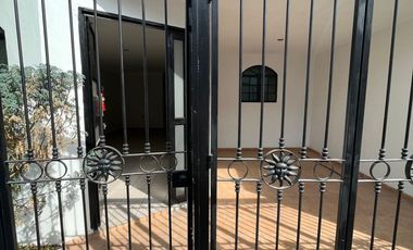 CASA EN RENTA EN EL TAPATIO