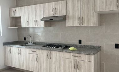 CASA EN RENTA EN EL TAPATIO