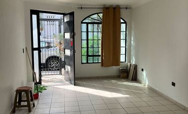 CASA EN RENTA EN EL TAPATIO