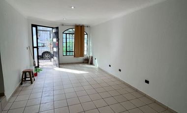 CASA EN RENTA EN EL TAPATIO