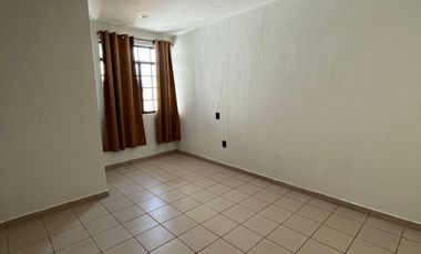 CASA EN RENTA EN EL TAPATIO