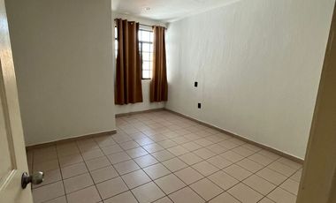 CASA EN RENTA EN EL TAPATIO