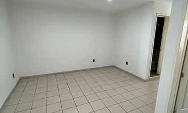 CASA EN RENTA EN EL TAPATIO