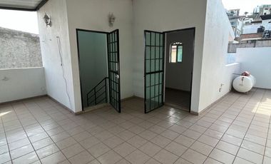 CASA EN RENTA EN EL TAPATIO