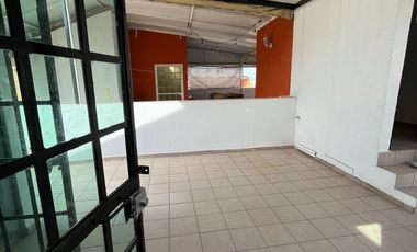 CASA EN RENTA EN EL TAPATIO