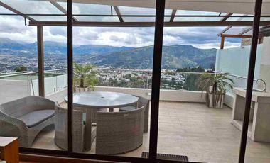 Departamento de lujo amoblado 3 habitaciones 310m2 renta Sector Miravalle Cumbaya