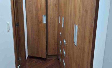 Departamento de lujo amoblado 3 habitaciones 310m2 renta Sector Miravalle Cumbaya