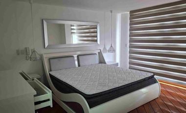 Departamento de lujo amoblado 3 habitaciones 310m2 renta Sector Miravalle Cumbaya