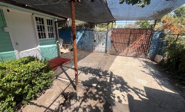 Casa En Venta + Depto Interior, 225 M² Terreno, La Granja