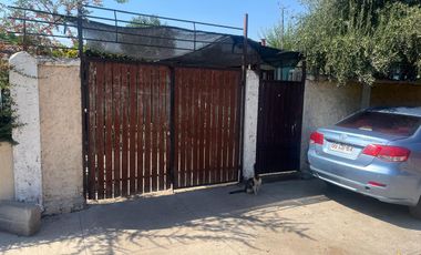 Casa En Venta + Depto Interior, 225 M² Terreno, La Granja