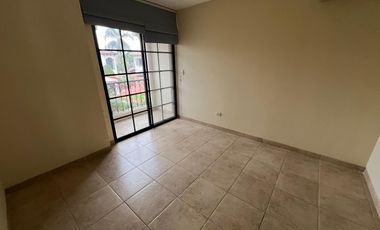 Casa Grande Terra Nostra con 4 Habitaciones Piscina en Venta, Vía a La Costa