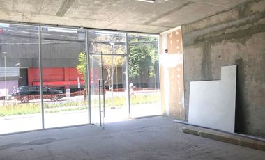 ARRIENDO Local Comercial de 56,86 m2, sector Metro Escuela Militar