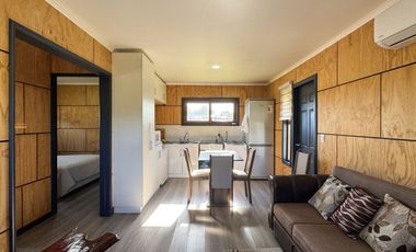 Arriendo Cabaña Sector Las Quemas, Pasado El Aeropuerto