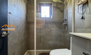 Arriendo Cabaña Sector Las Quemas, Pasado El Aeropuerto