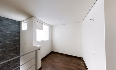 Apartamento dúplex en venta en Madrid Cundinamarca | 95 m² | 3 habitaciones y parqueadero propio