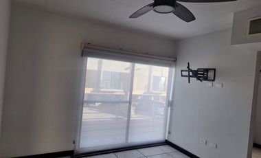 RENTA DE CASA CON COCINA EQUIPA EN LA GAVIA RESIDENCIAL