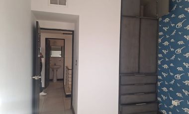 RENTA DE CASA CON COCINA EQUIPA EN LA GAVIA RESIDENCIAL