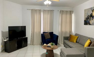 Departamento amueblado, climatizado, 3 recamaras, 2 baños, bi cochera, alberca.Col Vista Alegre