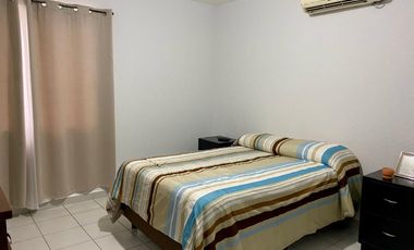 Departamento amueblado, climatizado, 3 recamaras, 2 baños, bi cochera, alberca.Col Vista Alegre