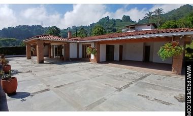 Casa en Arriendo Sector La Mina - Envigado