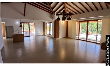 Casa en Arriendo Sector La Mina - Envigado