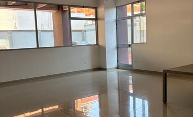 APARTAESTUDIO EN ALTOS DEL PRADO