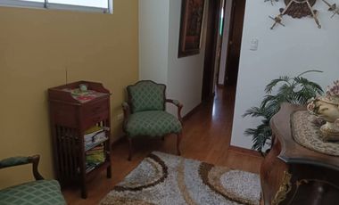 VENDO EXCELENTE DEPARTMENTO EN AV. HIGUERETA SURCO. INFORME ANA MARIA ALZAMORA CEL 999-759----
