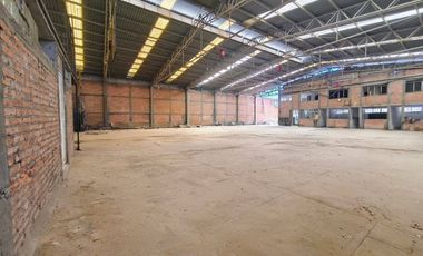 VENTA DE BODEGA INDUSTRIAL EN CD INDUSTRIAL