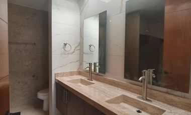 VENTA DE CASA EN GRAND NATURA ZONA PONIENTE