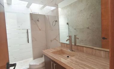 VENTA DE CASA EN GRAND NATURA ZONA PONIENTE