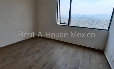 Departamento Dúplex de Tres Recámaras en Naucalpan de Juárez, calle Camino al Arenero #26-1258 AVC