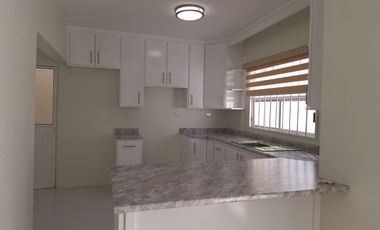 VENTA DE CASA EN HACIENDA  DEL NOGAL (JARDINES DE ARAGON)