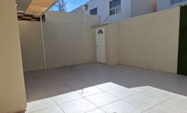 VENTA DE CASA EN HACIENDA  DEL NOGAL (JARDINES DE ARAGON)