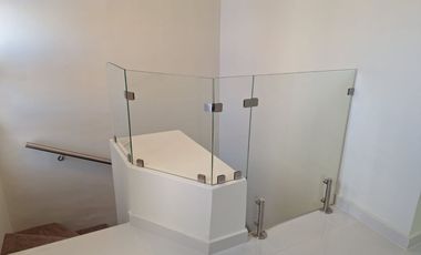VENTA DE CASA EN HACIENDA  DEL NOGAL (JARDINES DE ARAGON)
