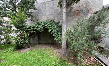 En venta casa en Azogues-a 300m del parque central