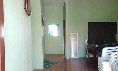 En Venta Casa con siete dormitorios Punta Blanca Ecuador