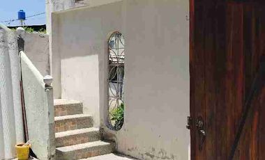 En Venta Casa con siete dormitorios Punta Blanca Ecuador