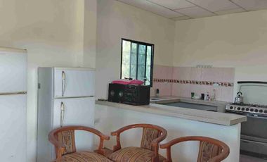 En Venta Casa con siete dormitorios Punta Blanca Ecuador