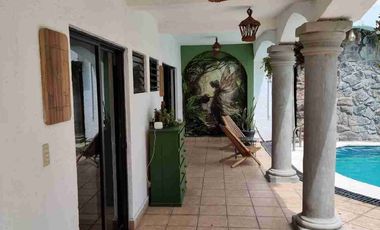 VENDO HOTEL BOUTIQUE EN TEPOZTLAN, MORELOS DE 11 HABITACIONES