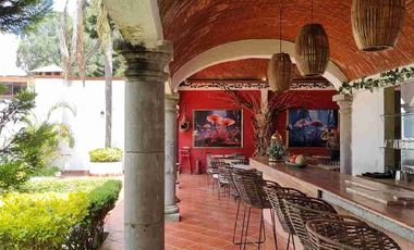 VENDO HOTEL BOUTIQUE EN TEPOZTLAN, MORELOS DE 11 HABITACIONES