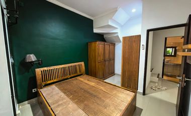 Rumah Sewa 3 Bedroom Dekat Kerobokan Kuta Badung Bali