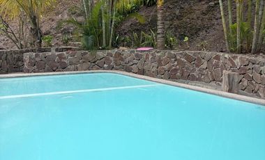 Propiedad en venta con 5.000m2 de terreno plano en el Valle de Yunguilla - Santa Isabel Ec.