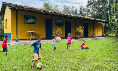 FINCA ECONOMICA EN VENTA SAN VICENTE VEREDA LA COMPAÑIA ARRIBA